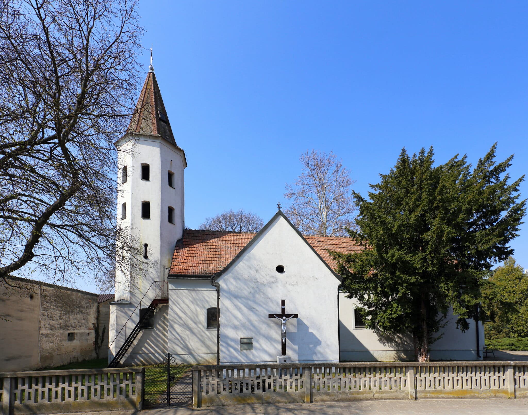 Ortskirche von Mannsdorf an der Donau